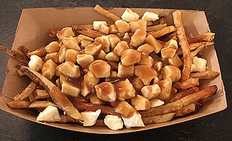poutine classique par Poutine Factory, Camion de rue / Foodtruck